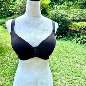 NWT black Mamia bra. 36DD 129A